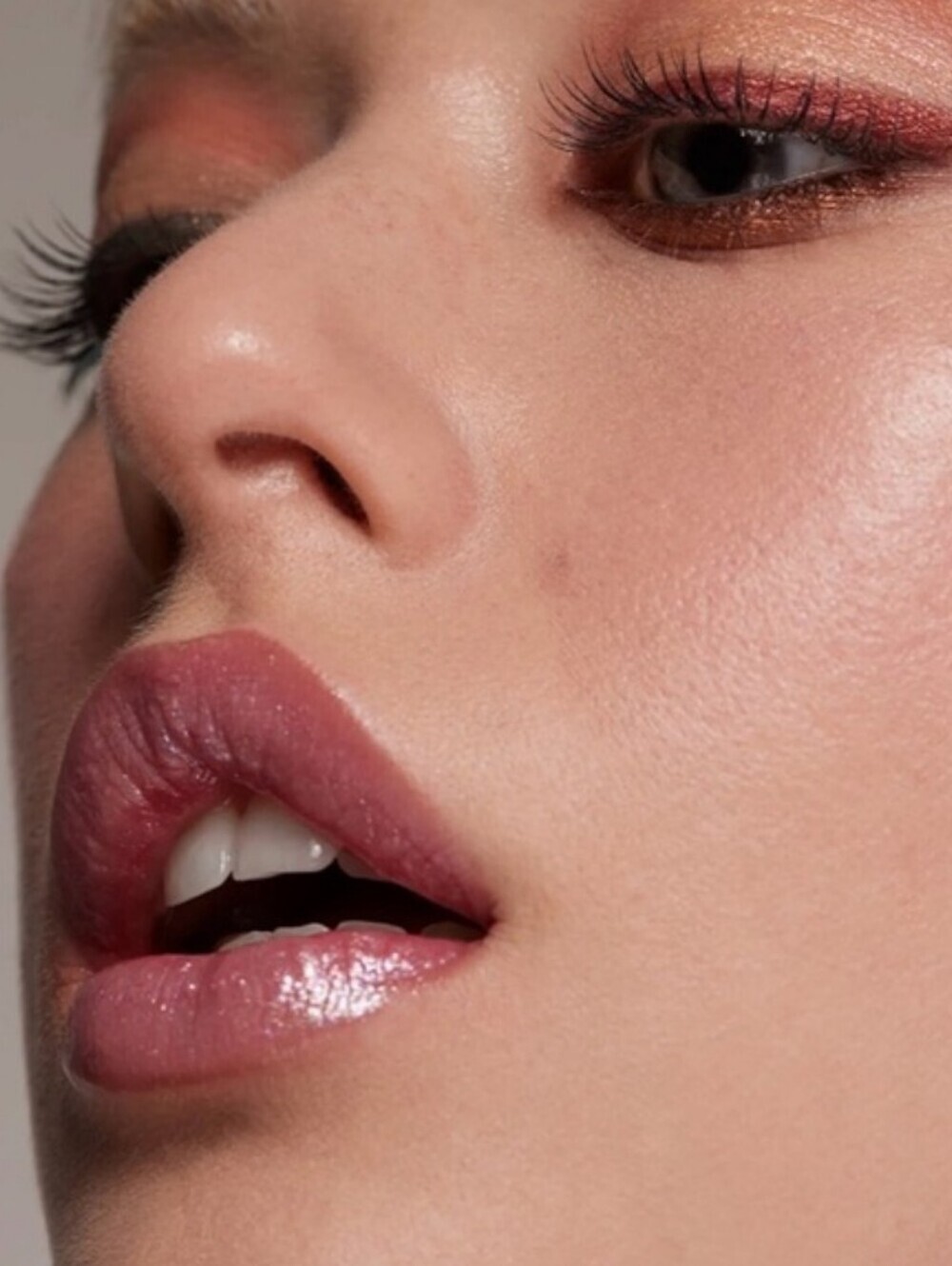 Let It Linger 12-Hour Eyeliner - Beach Bunny - Picture 4 of 4